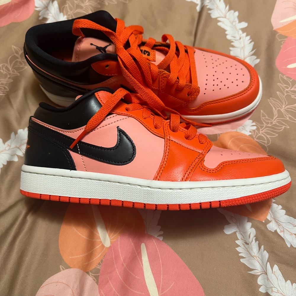 New Nike Air Jordan Low Sneakers in Orange and Black. Womens size 7.